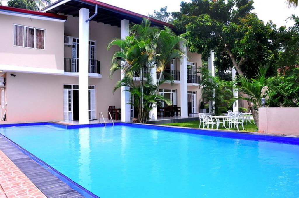 Grand 7 Hotel Thalawathugoda Talawatugoda Esterno foto