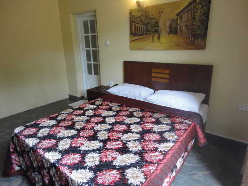 Grand 7 Hotel Thalawathugoda Talawatugoda Esterno foto